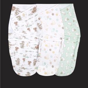 Cozy Baby Swaddle Set - Green, White, Cream